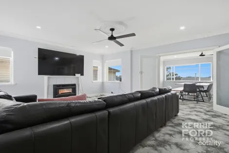 Property photo of 4 Loch Park Road Traralgon VIC 3844