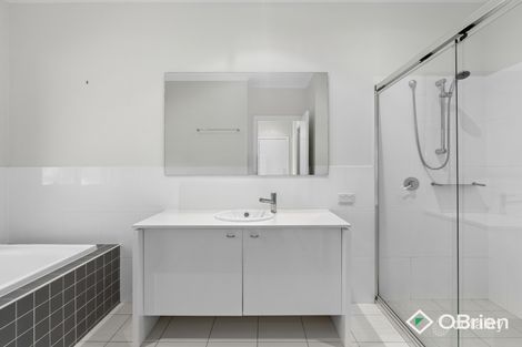 Property photo of 4 Dunk Crescent Bonbeach VIC 3196