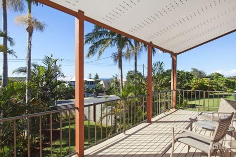 Property photo of 5 Elanora Avenue Pottsville NSW 2489