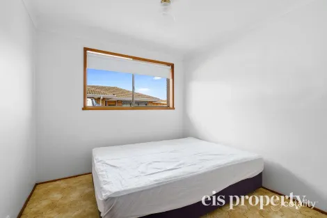 Property photo of 1/13 Croesus Court Lindisfarne TAS 7015