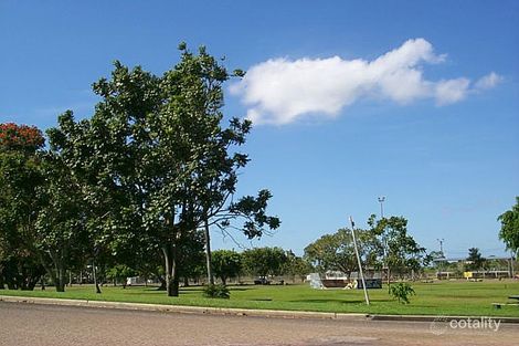 122 Macmillan St, Ayr, QLD 4807