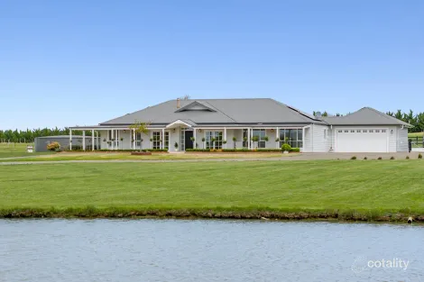 Property photo of 210 Brooking Road Gisborne VIC 3437