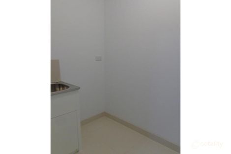 Property photo of 2/93 Dunfermline Avenue Greenvale VIC 3059