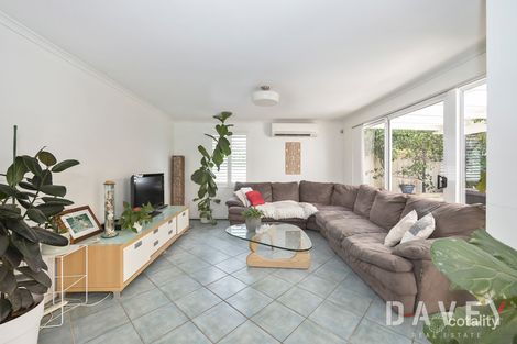 Property photo of 18 Hinderwell Street Scarborough WA 6019