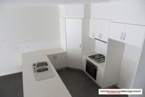 Property photo of 3/33 Eggleston Crescent Chifley ACT 2606