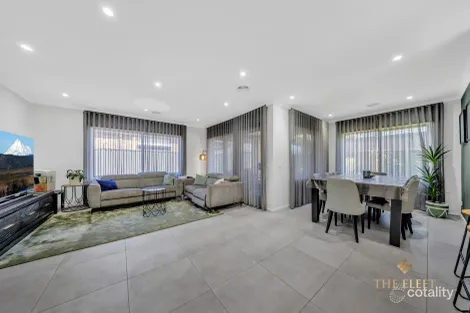 Property photo of 5 Firelight Drive Tarneit VIC 3029