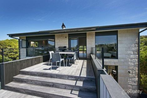 Property photo of 8 Limeburners Way Portsea VIC 3944