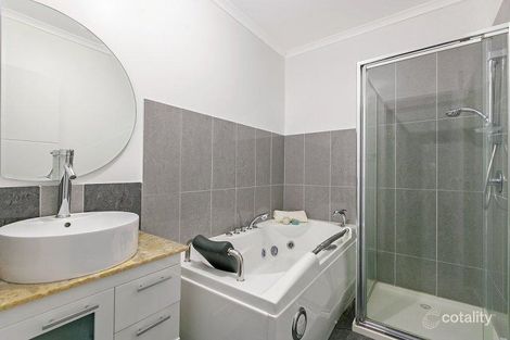 Property photo of 6 Reedy Lake Mews Epping VIC 3076