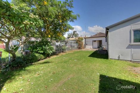 Property photo of 16 Swan Street Marks Point NSW 2280