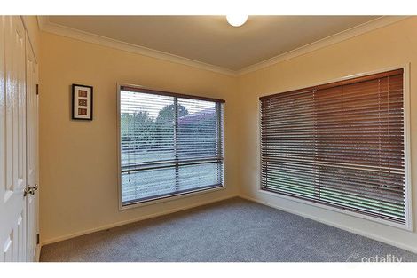 Property photo of 16 Tara Court Highfields QLD 4352