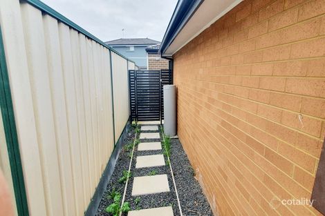 Property photo of 6 Lansbury Street Edensor Park NSW 2176