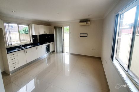 Property photo of 6 Lansbury Street Edensor Park NSW 2176