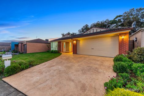 Property photo of 19 Superior Waters Pakenham VIC 3810