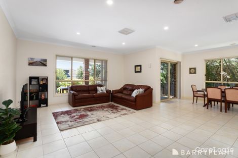 Property photo of 16 Overland Drive Doreen VIC 3754