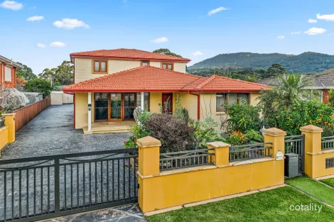 37 Margaret St, Balgownie, NSW 2519