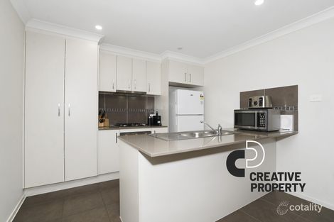 Property photo of 17 Dunsyre Avenue Cameron Park NSW 2285