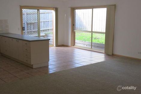 Property photo of 2/18 Yarrinup Avenue Chadstone VIC 3148