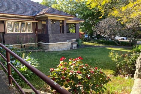 2 Khartoum Ave, Gordon, NSW 2072