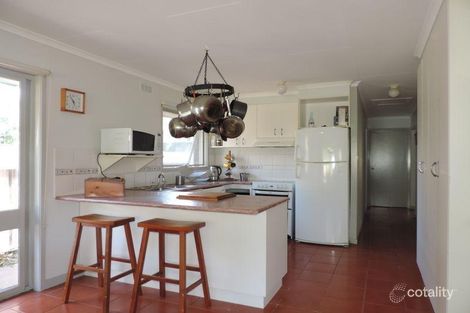 Property photo of 8 Cunninghame Street Lakes Entrance VIC 3909