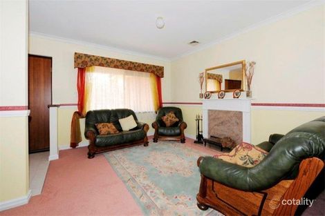 Property photo of 4 Smokewood Place Leeming WA 6149