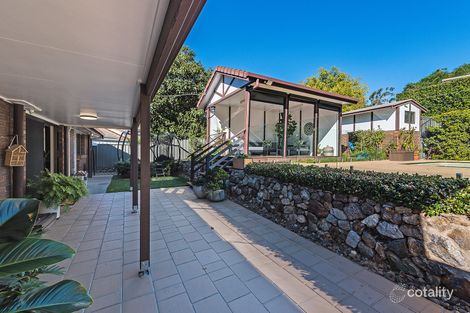 Property photo of 5 Eurella Street Kenmore QLD 4069