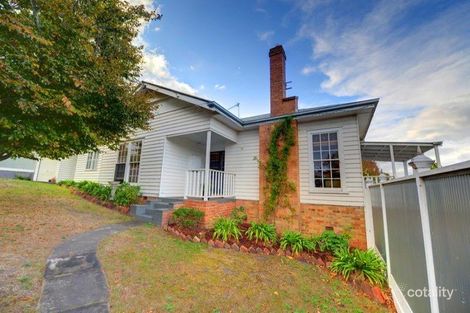 17 South St, Creswick, VIC 3363