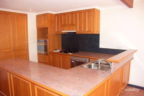 Property photo of 2/10 King William Street South Fremantle WA 6162