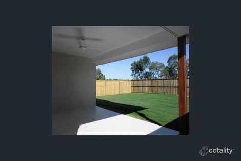 Property photo of 18 Wicker Road Park Ridge QLD 4125