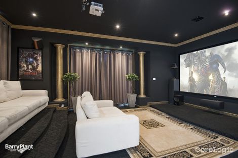 Property photo of 21 Edge View Point Cook VIC 3030
