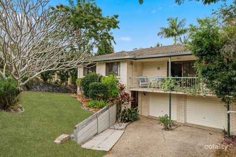 17 MERRILYN ST, CHAPEL HILL, QLD 4069