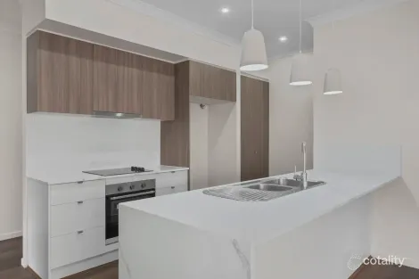 Property photo of 2 Pelican Lowood QLD 4311