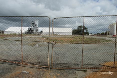 Property photo of 84 Dore Street Katanning WA 6317