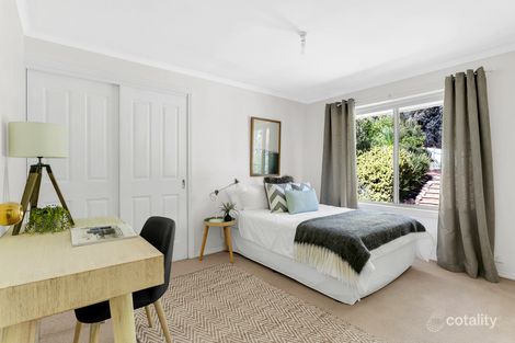 Property photo of 42 The Oaks Parade Aberfoyle Park SA 5159
