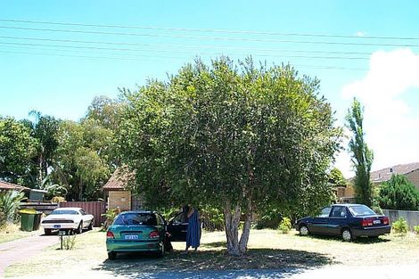 26 Upton Rd, High Wycombe, WA 6057