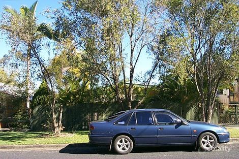 23 Yanderra Ave, Arana Hills, QLD 4054