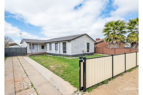2 SURREY CT, SHEPPARTON, VIC 3630