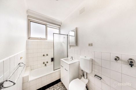 Property photo of 12/23 The Avenue Windsor VIC 3181