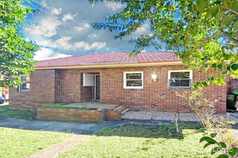 Property photo of 11 Iluka Street Riverwood NSW 2210