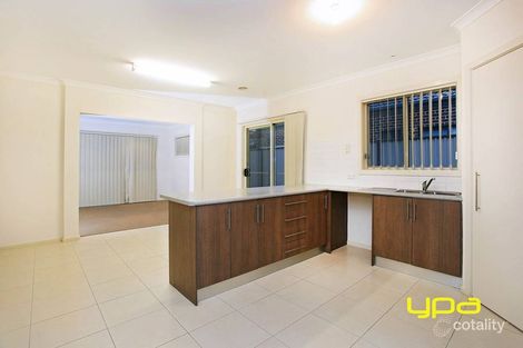 Property photo of 12 Wilkins Crescent Burnside Heights VIC 3023