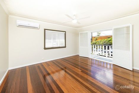 Property photo of 17 The Corso Seven Hills QLD 4170