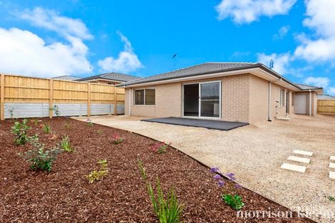 Property photo of 32 Gyrfalcon Way Doreen VIC 3754