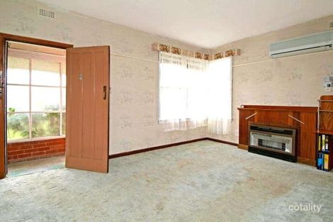 Property photo of 4 Narvik Crescent Heidelberg West VIC 3081