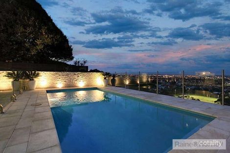 Property photo of 71 Scenic Drive Merewether NSW 2291