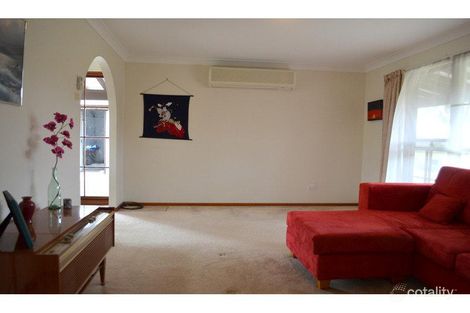 Property photo of 10 Stace Crescent Tenambit NSW 2323
