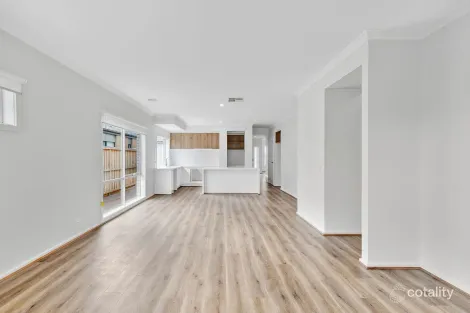 Property photo of 3 Morningside Circuit Armstrong Creek VIC 3217
