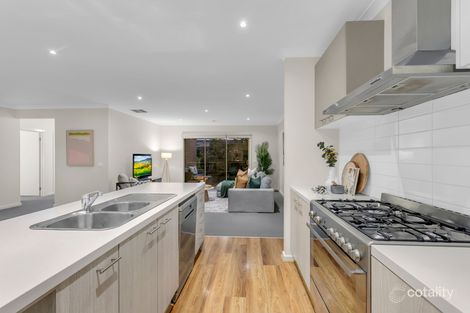 Property photo of 69 Timbertop Boulevard Officer VIC 3809