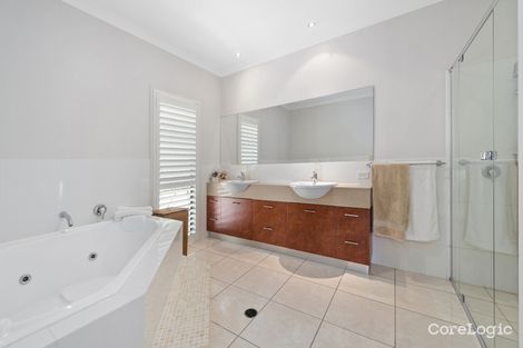 Property photo of 393 London Road Belmont QLD 4153