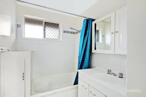 Property photo of 2/200 Mackenzie Street Rangeville QLD 4350