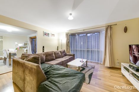 Property photo of 21 Franks Way Cranbourne North VIC 3977