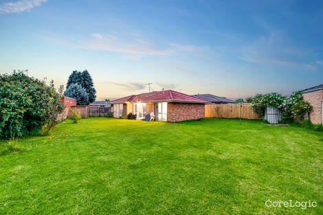 Property photo of 21 Franks Way Cranbourne North VIC 3977